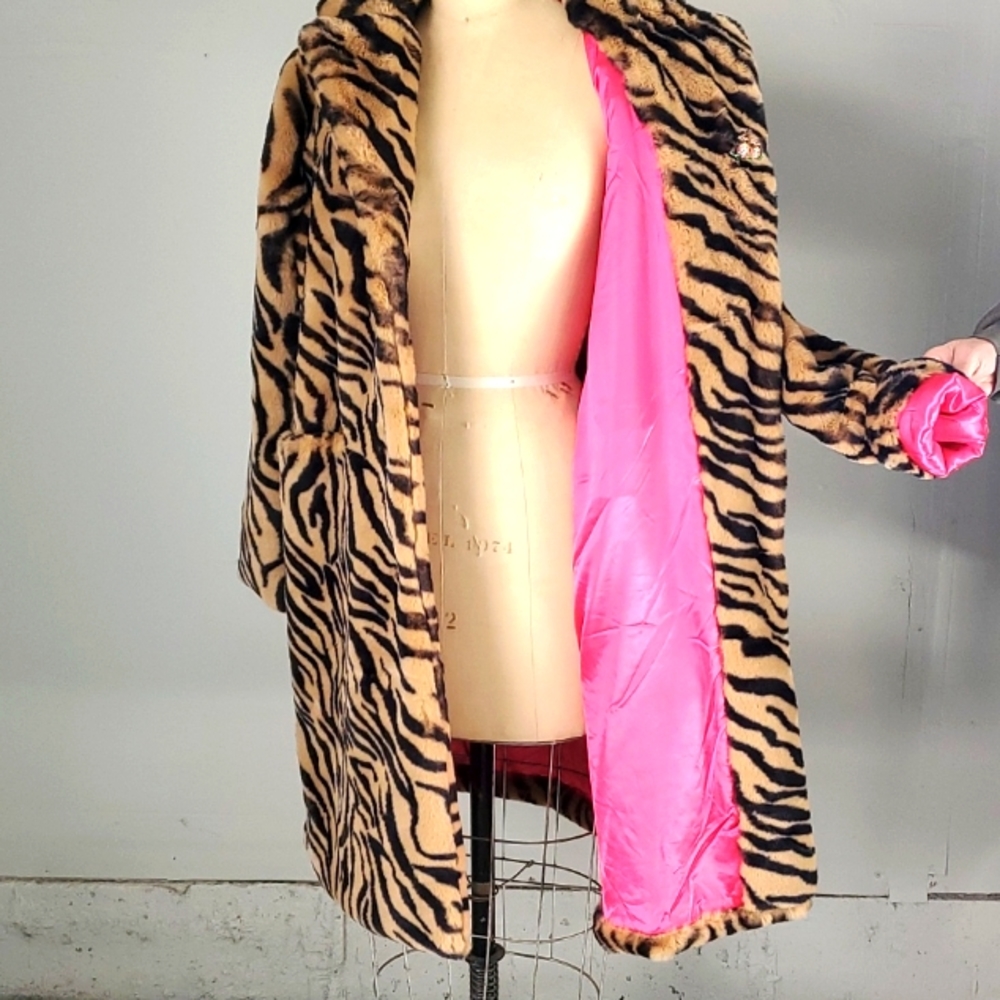 Aratta Statement Tiger Coat NWT